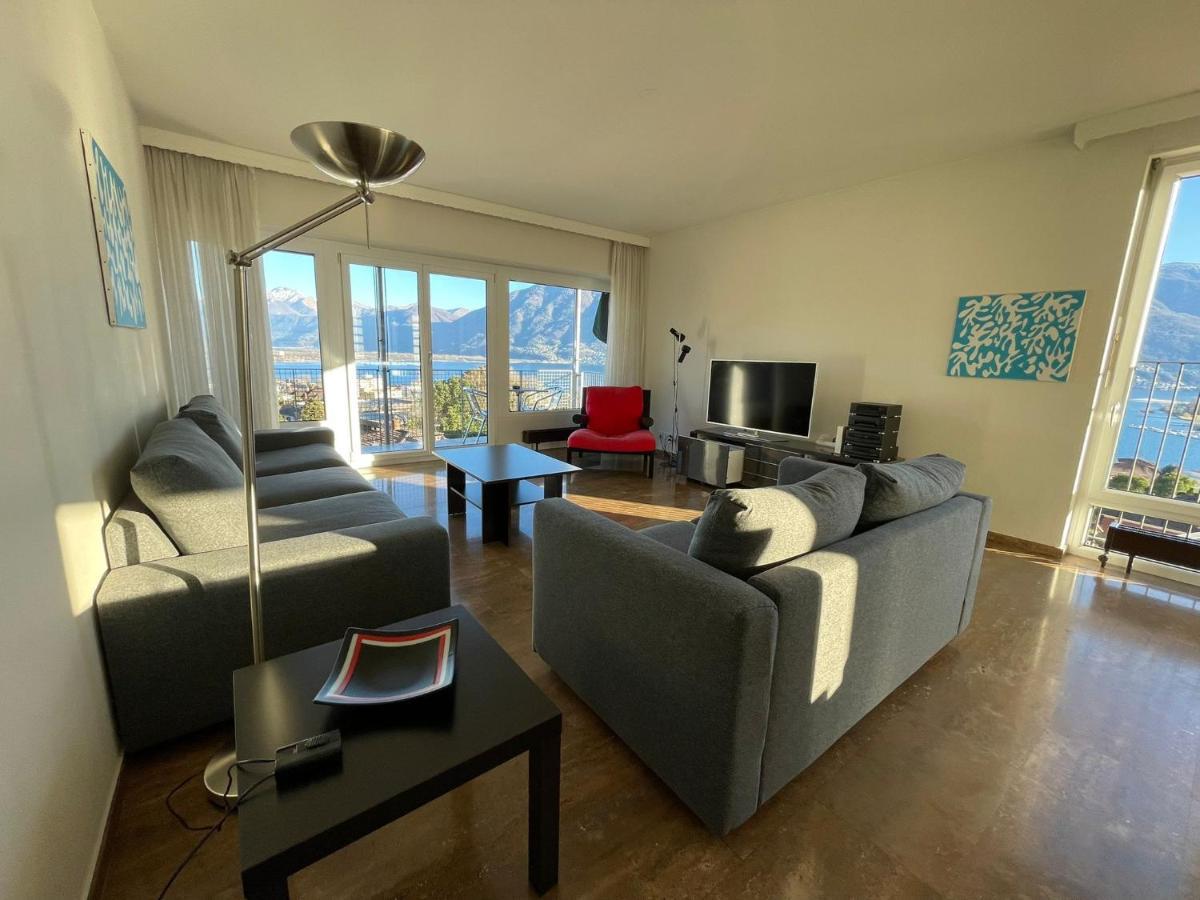 Lichtdurchflutete Ferienwohnung Mit Panorama-Sicht Und Schwimmbad/Sauna Muralto Exterior foto